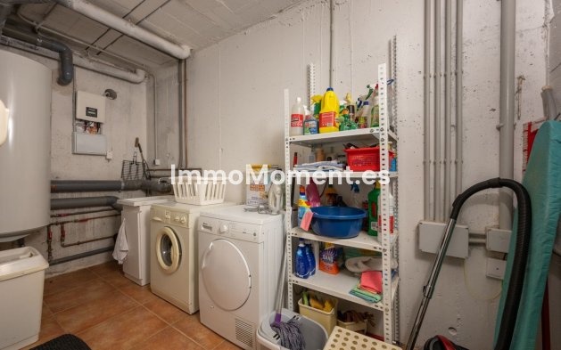 Reventa - Villa - Marbella - Elviria