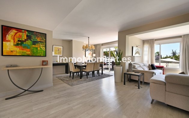 Revente - Villa - Marbella - Río Real