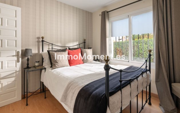 Revente - Villa - Marbella - Río Real