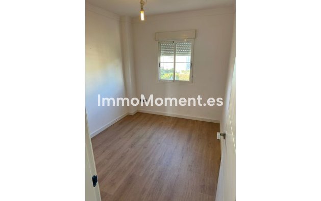 Wiederverkauf - Wohnung - Torremolinos - El Pinillo