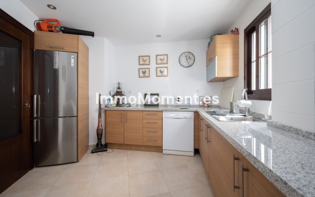Bestaande woning - Appartement - Marbella - Altos de los Monteros