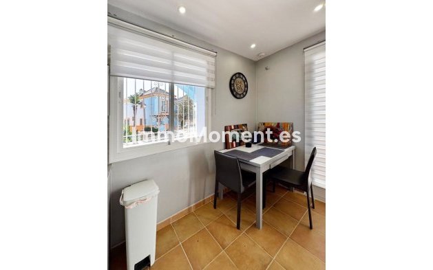 Bestaande woning - Geschakelde woning - Marbella - Aloha