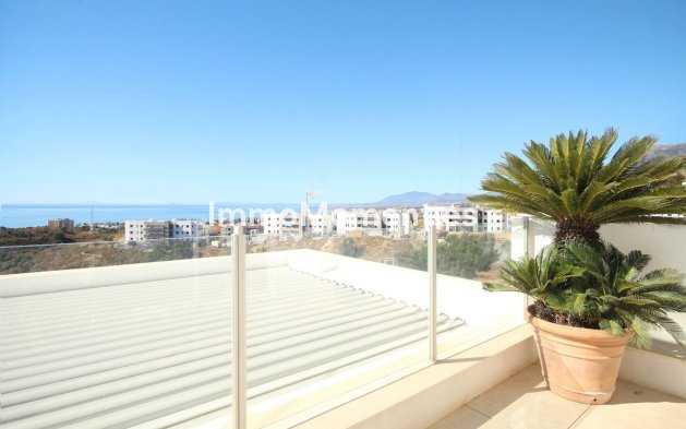 Wiederverkauf - Wohnung - Marbella - Altos de los Monteros