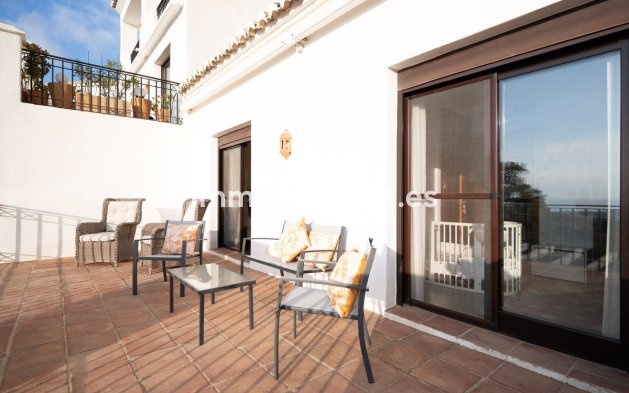 Wiederverkauf - Wohnung - Marbella - Altos de los Monteros