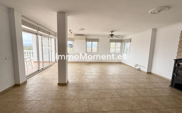 Resale - Villa - Fuengirola - Torreblanca