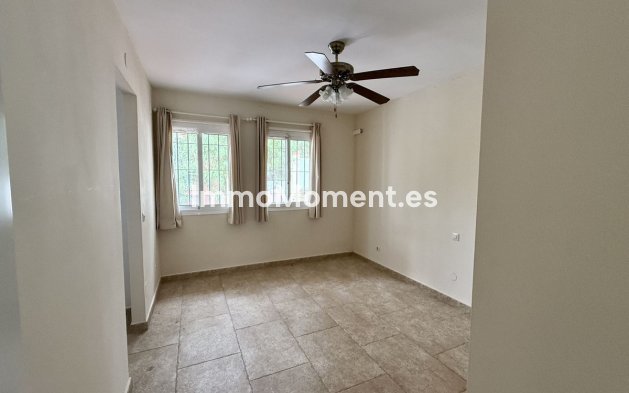 Resale - Villa - Fuengirola - Torreblanca