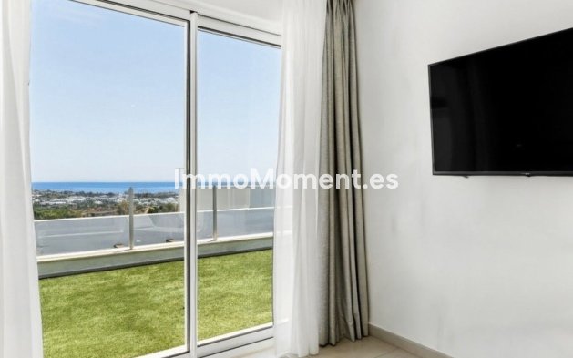 Resale - Apartment - Marbella - Altos de los Monteros