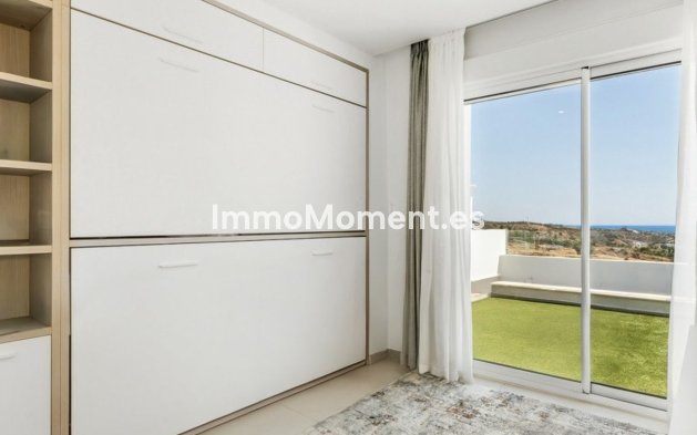 Resale - Apartment - Marbella - Altos de los Monteros
