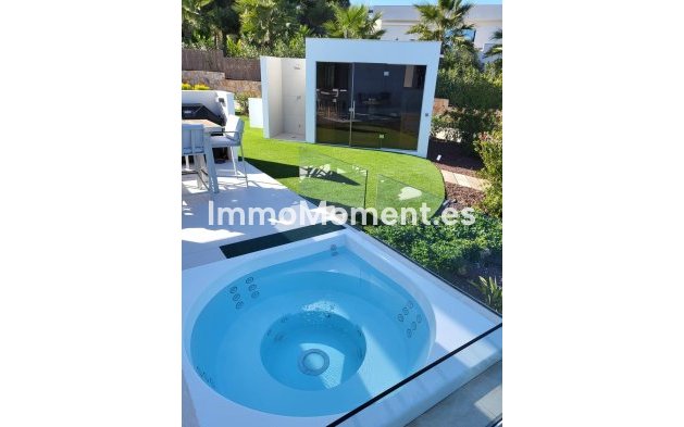 Revente - Villa - Orihuela - Las Colinas Golf