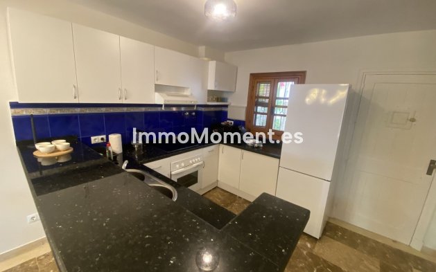 Revente - Maison mitoyenne - Estepona  - Estepona Centro