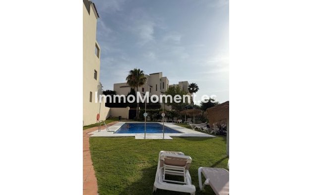 Resale - Apartment - Casares - Casares Playa