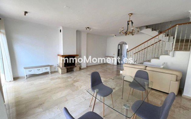 Wiederverkauf - Reihenhaus - Estepona  - Estepona Centro