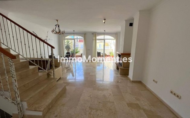 Wiederverkauf - Reihenhaus - Estepona  - Estepona Centro