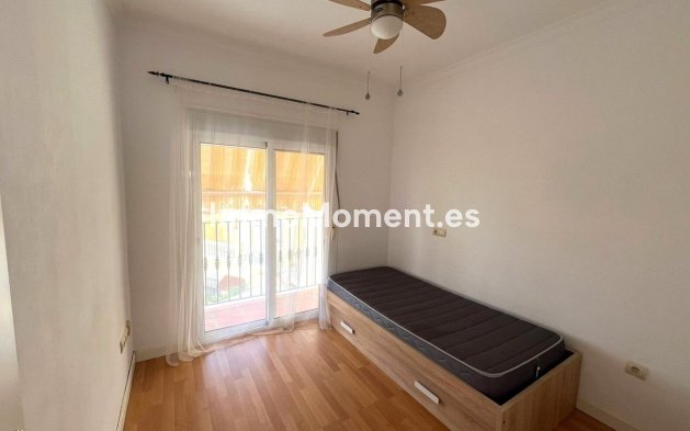 Wiederverkauf - Reihenhaus - Estepona  - Estepona Centro