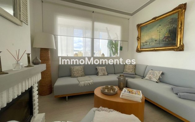 Wiederverkauf - Wohnung - Estepona  - Estepona Centro