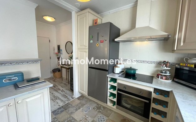 Wiederverkauf - Wohnung - Estepona  - Estepona Centro