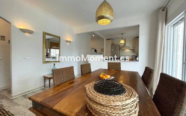 Wiederverkauf - Wohnung - Estepona  - Estepona Centro