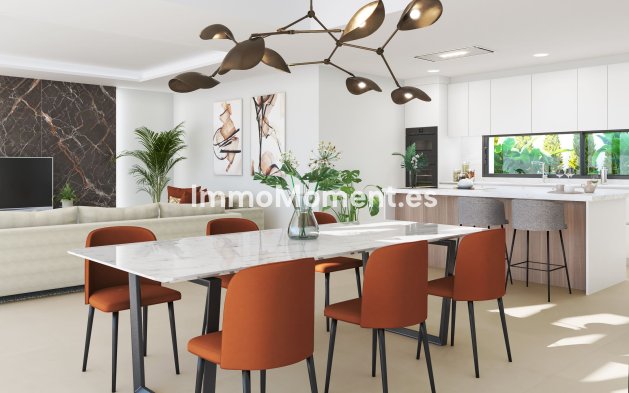 Obra nueva - Villa independiente - Estepona  - Estepona