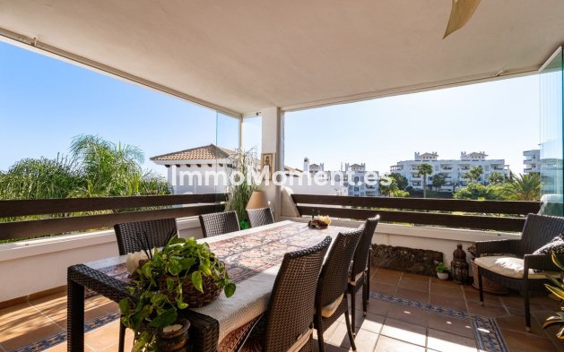 Resale - Apartment - Estepona - Estepona Centro