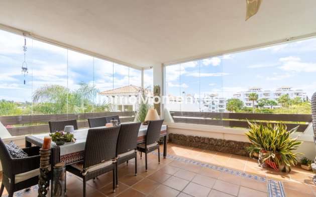 Resale - Apartment - Estepona - Estepona Centro