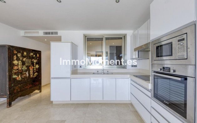 Wiederverkauf - Wohnung - Marbella - Puerto Banús