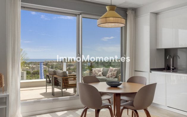 Resale - Apartment - Estepona - New Golden Mile