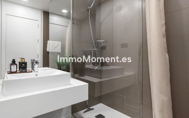 Resale - Apartment - Estepona - New Golden Mile