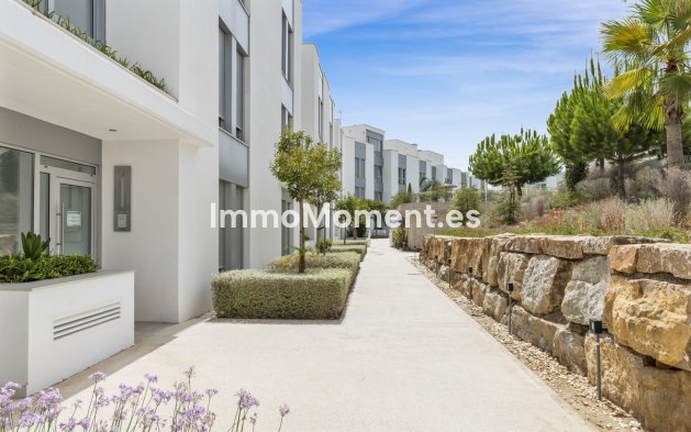 Resale - Apartment - Estepona - New Golden Mile