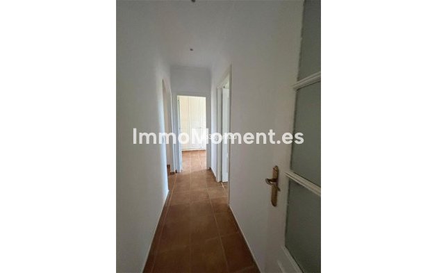 Resale - Villa - Estepona - Estepona Centro