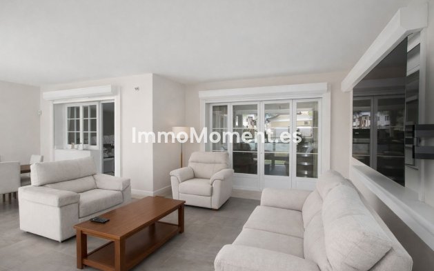 Wiederverkauf - Villa - Marbella - Elviria