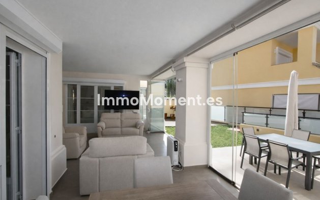 Wiederverkauf - Villa - Marbella - Elviria