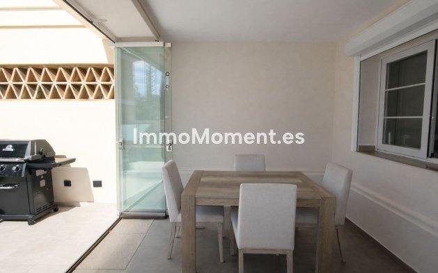 Wiederverkauf - Villa - Marbella - Elviria