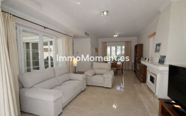 Wiederverkauf - Villa - Marbella - Elviria