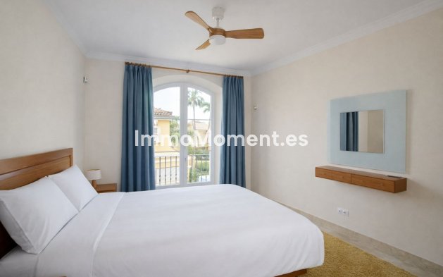 Wiederverkauf - Villa - Marbella - Elviria