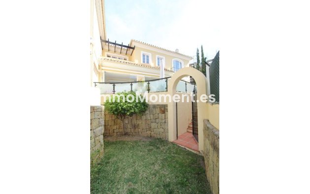 Wiederverkauf - Villa - Marbella - Elviria