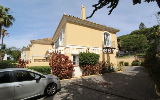 Wiederverkauf - Villa - Marbella - Elviria