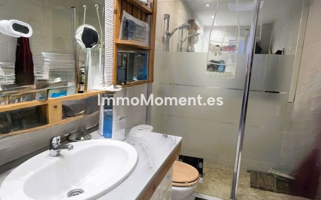 Resale - Villa - Marbella - Las Chapas