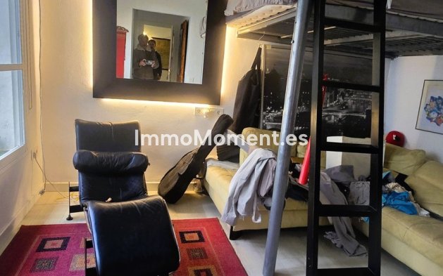 Resale - Villa - Marbella - Las Chapas