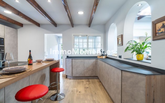 Resale - Villa - Mijas - Mijas Centro