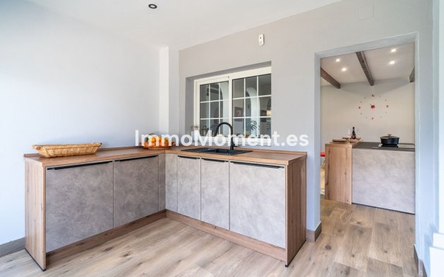 Resale - Villa - Mijas - Mijas Centro