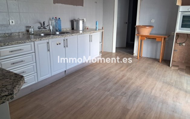 Reventa - Villa - Estepona  - Estepona Centro