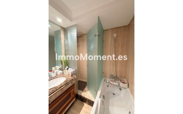 Resale - Apartment - Estepona - New Golden Mile