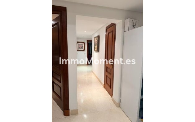 Resale - Apartment - Estepona - New Golden Mile