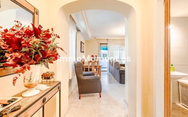 Reventa - Villa - Estepona  - Estepona Centro