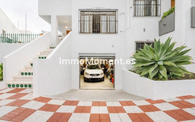 Reventa - Villa - Estepona  - Estepona Centro