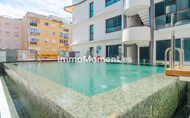 Resale - Apartment - Estepona - Estepona Centro