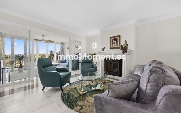 Resale - Apartment - Benahavís - Monte Halcones