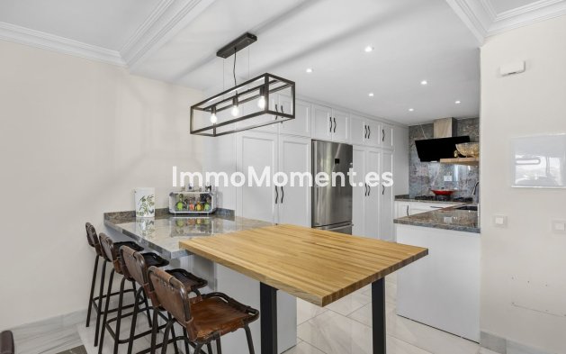 Resale - Apartment - Benahavís - Monte Halcones