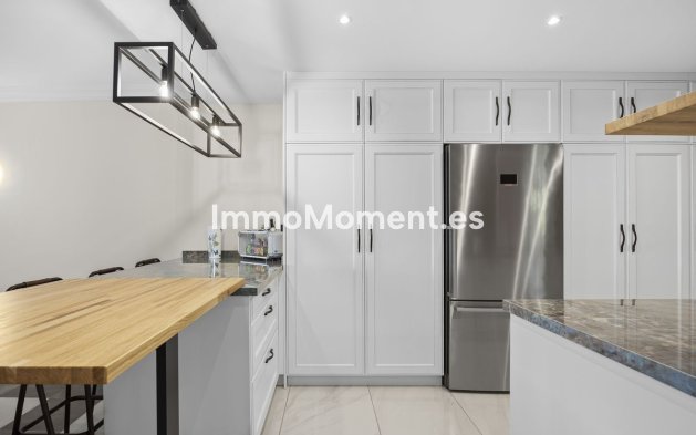 Resale - Apartment - Benahavís - Monte Halcones