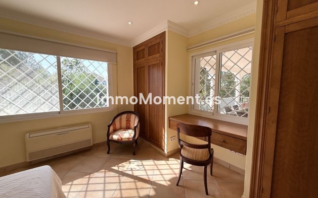 Wiederverkauf - Villa - Marbella - San Pedro de Alcántara